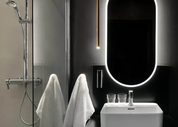 Apartmanhotel Saint Martin By Y3 Hotels, Old Town With Wellness