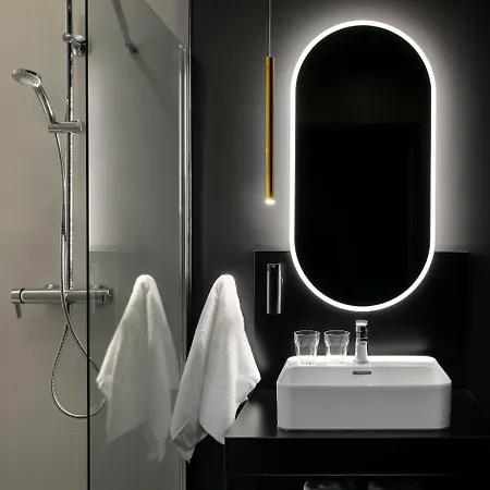 Aparthotel Saint Martin By Y3 Hotels, Old Town With Wellness