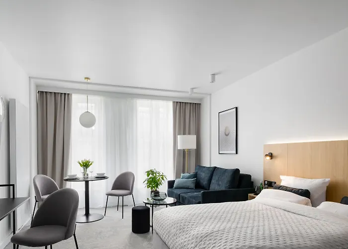 Saint Martin By Y3 Hotels, Old Town With Wellness 4* بوزنان